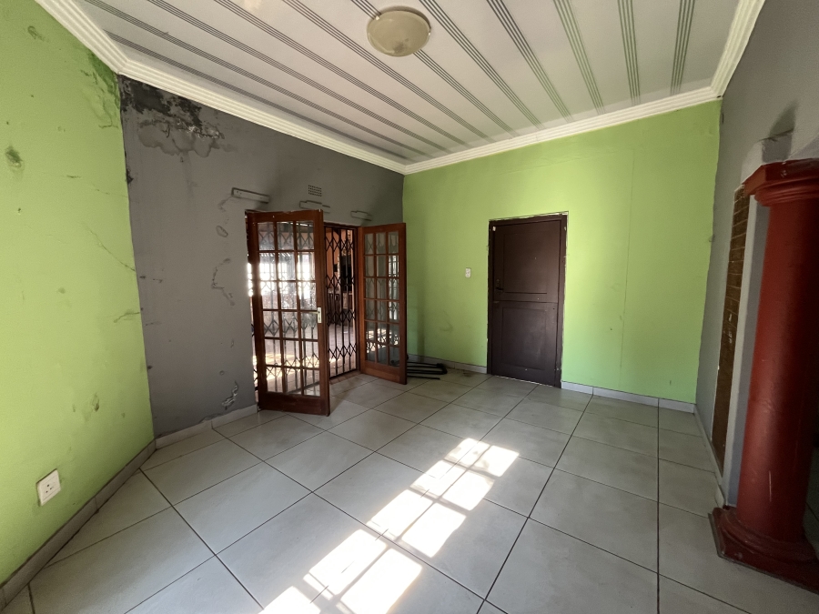 3 Bedroom Property for Sale in Geelhoutpark North West